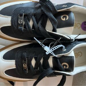 Size 6.5 Women’s GBG Los Angeles Black and White Sneakers
